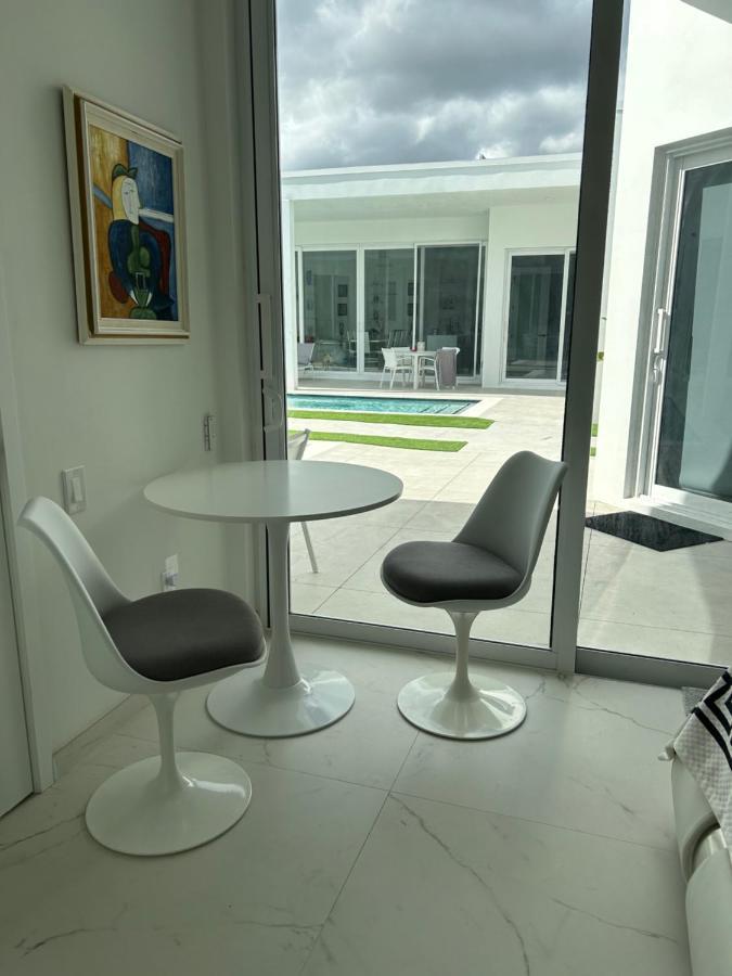 Men Only Clothing Option Guesthouse Near Wilton Manors Fort Lauderdale Zewnętrze zdjęcie